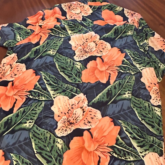 Goodiello  & co XL Hawaiian Shirt - Picture 2 of 3